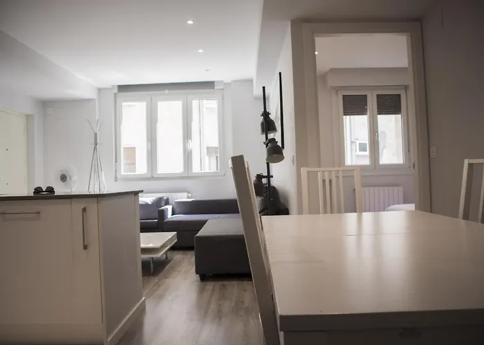 Plaza B - Local Rentss 아파트 산세바스티안