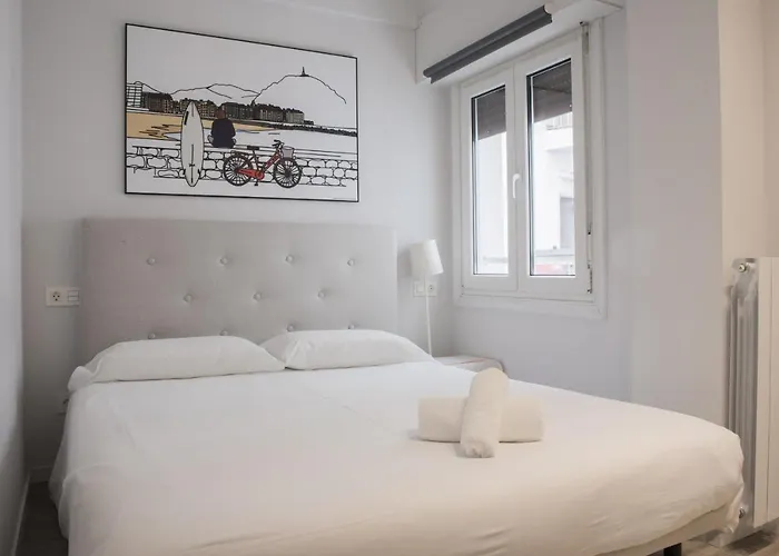 Apartment Plaza B - Local Rentss *